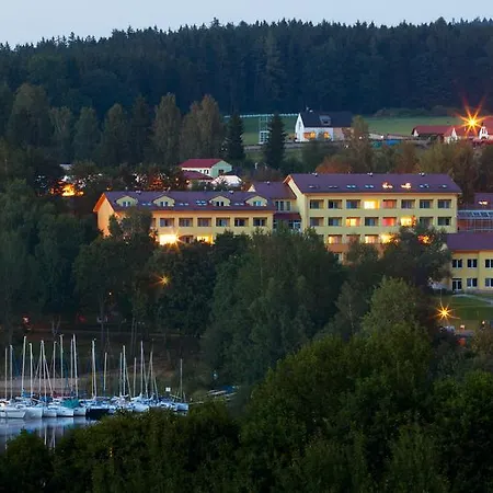Lipno Wellness - D106 Private Family Rum i privatbostad *